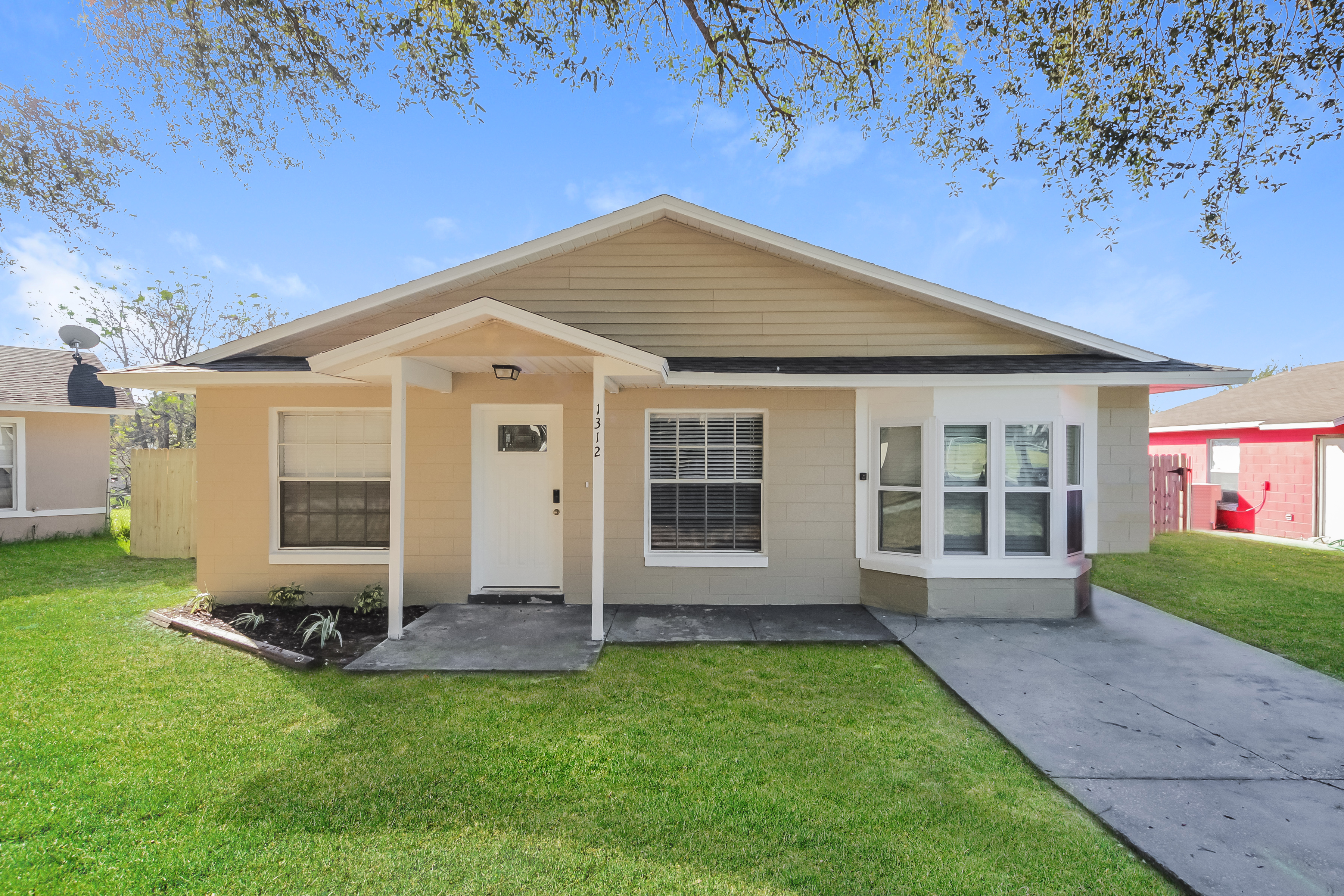 1312 Mark Ct apopka, FL 32703